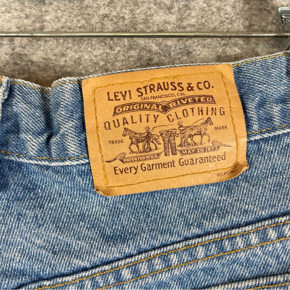 Vintage Levis Cut Off Orange Tab Denim Shorts Blue 33 High Rise Raw Hem Casual - Picture 9 of 16